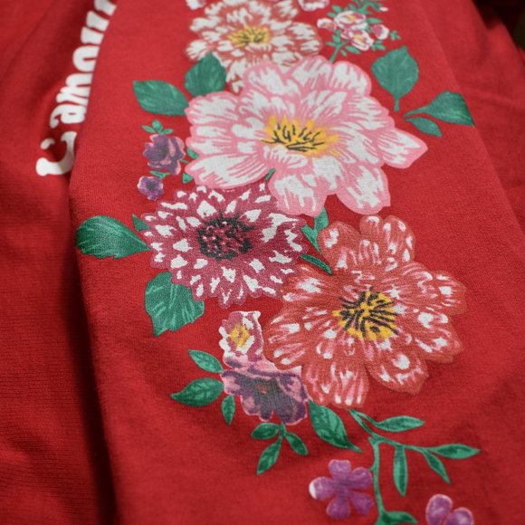 H&M Tops H M Junior Crop Top W Lamour Grapic Poshmark